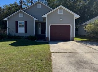 6341 Rhemish Dr, Fayetteville, NC 28304
