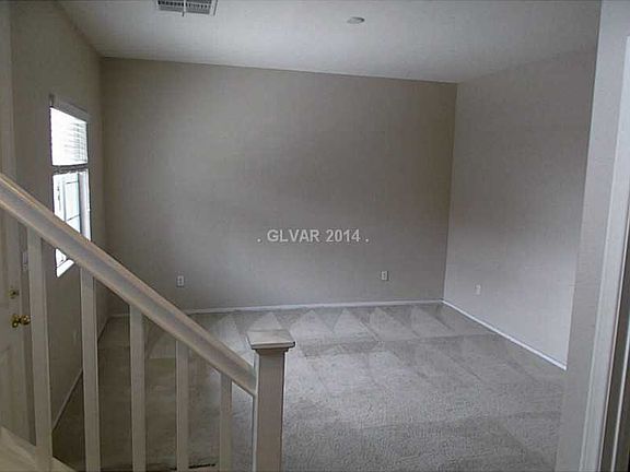 4th image of 4047 Sparrow Rock St
