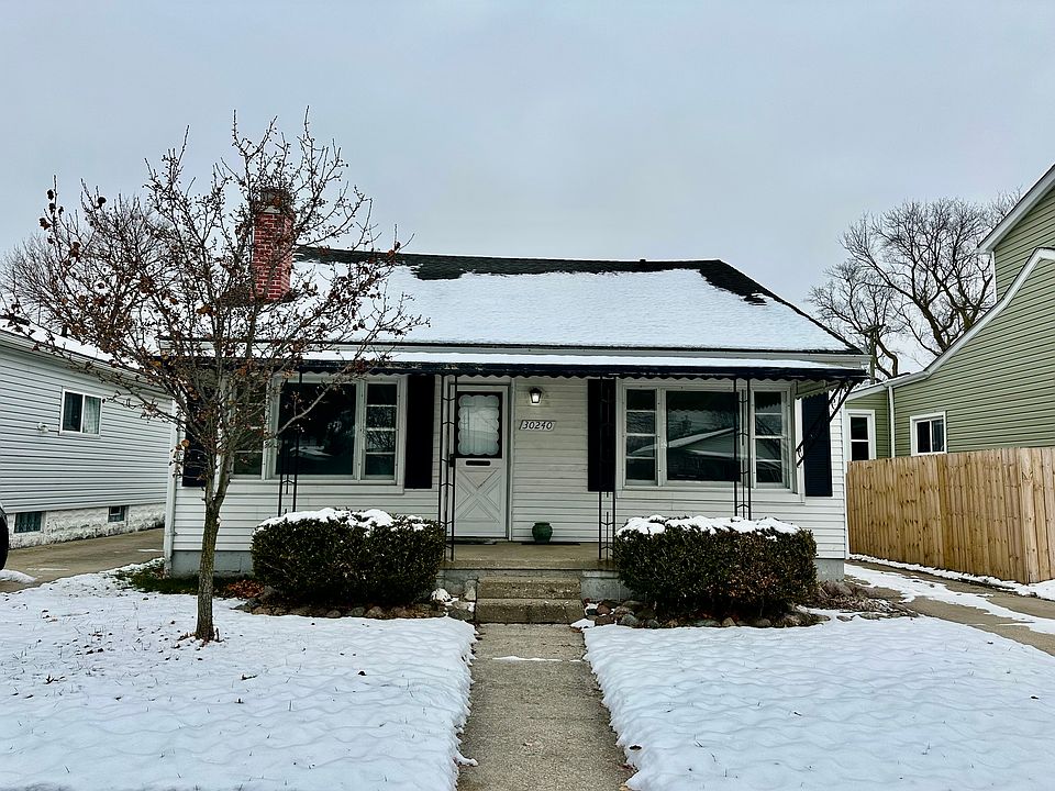 1st image of 30240 Groveland St