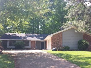 557 Thorngate Ct, Brandon, MS 39047