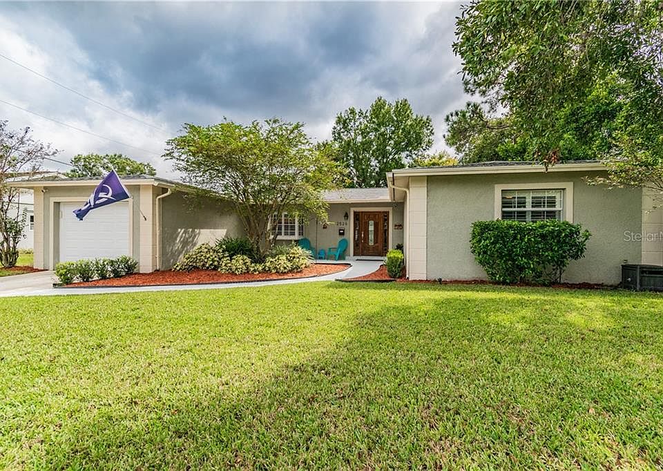 1st image of 2526 Lake Ellen Cir