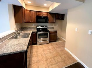 648 Coronado Ave APT B, Long Beach, CA 90814