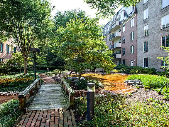 5th image of 8101 Connecticut Ave APT C703