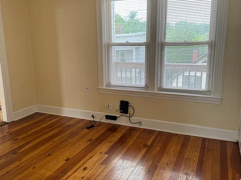 354 Cass Ave #3R — Photo 11