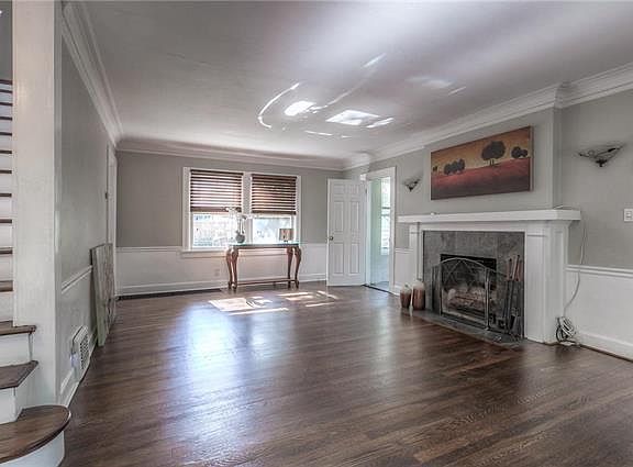 3rd image of 5533 Holmes St