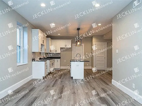 1428 W Clay St #2 — Photo 4