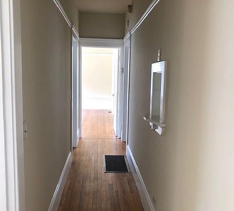 5th image of 490 22nd Ave