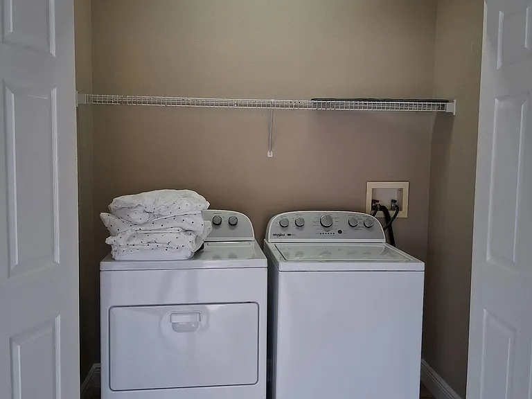 4624 Cumbrian Lakes Dr — Photo 2
