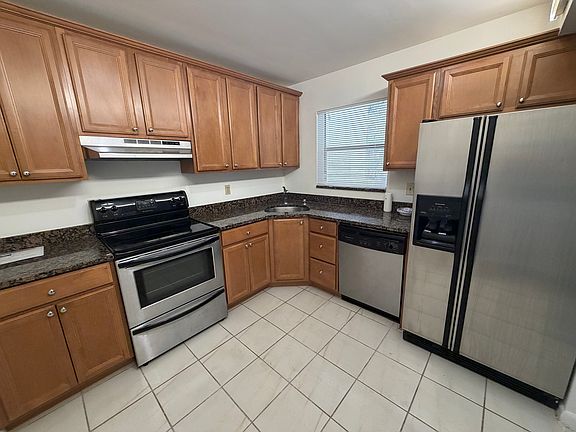 3rd image of 3929 Carambola Cir N #2902