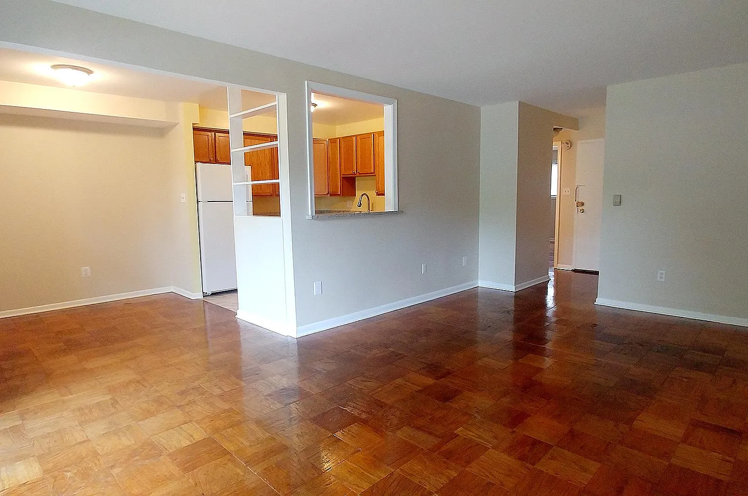 Riverwood Apartments, LLC — Photo 4