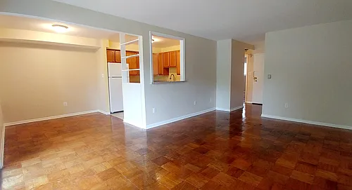 Riverwood Apartments, LLC Photo 1