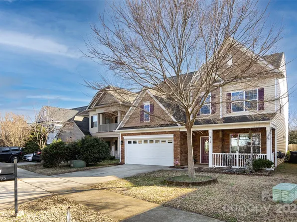 315 Pulaski Dr, Concord, NC 28027