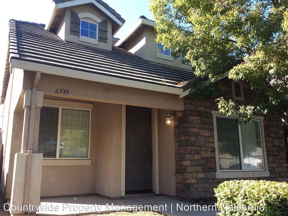 1st image of 6939 Montauban Ave