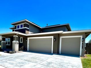 6068 S Astoria Ave, Meridian, ID 83642