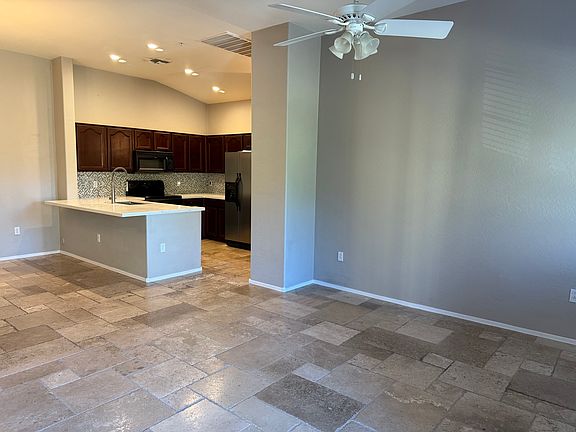 2nd image of 18250 N 32nd St Unit 1061