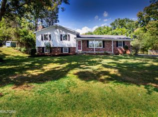 721 Schenley Rd, Knoxville, TN 37923