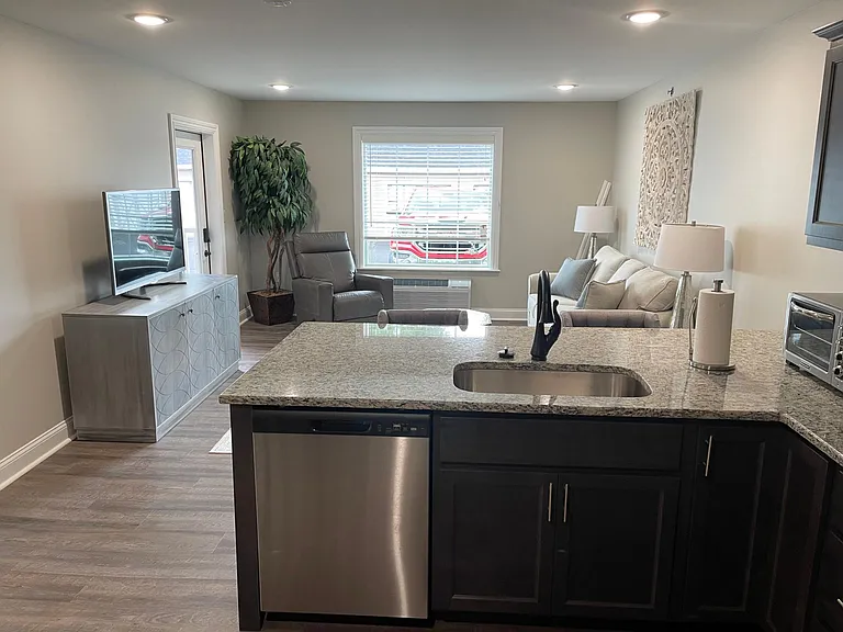 The Heartford Luxury Apartments — Photo 7