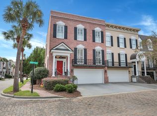 58 Chaucer St, Savannah, GA 31410