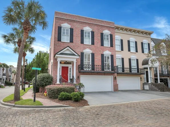58 Chaucer St, Savannah, GA 31410
