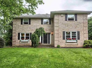 4204 Cotswold Dr, Harrisburg, PA 17110