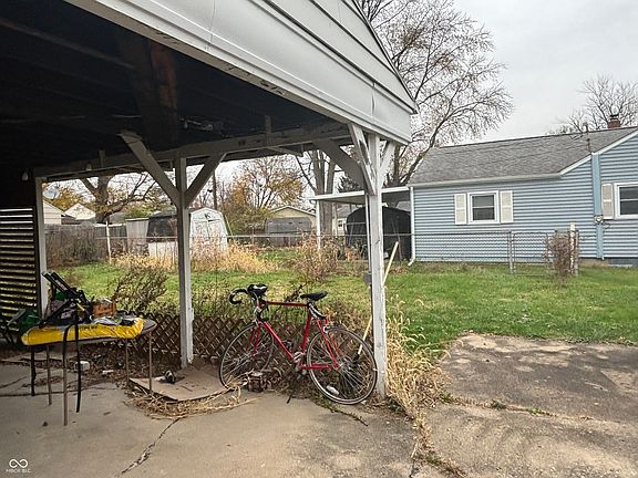 5th image of 1400 Holloway Dr
