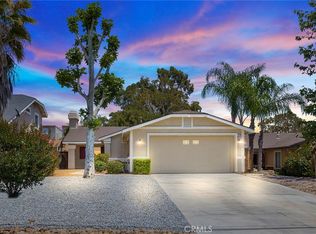 318 Avenue 6, Lake Elsinore, CA 92530