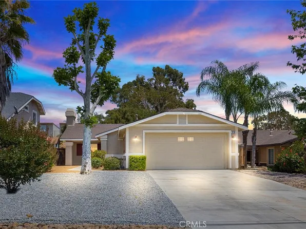 318 Avenue 6, Lake Elsinore, CA 92530