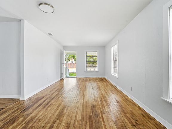 5th image of 5000 Lake Avenue