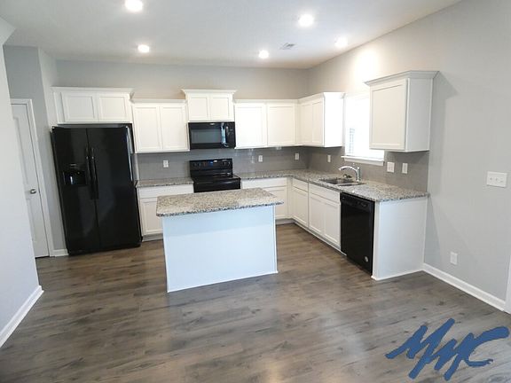 3rd image of 4353 Brogli Dr