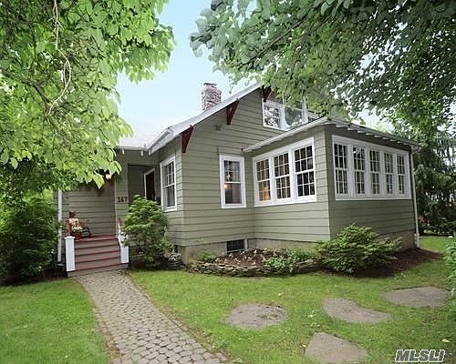 1st image of 167 Carpenter Ave
