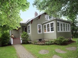 167 Carpenter Ave, Sea Cliff, NY 11579