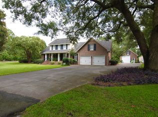 2153 Wampee Dr, Pinopolis, SC 29469