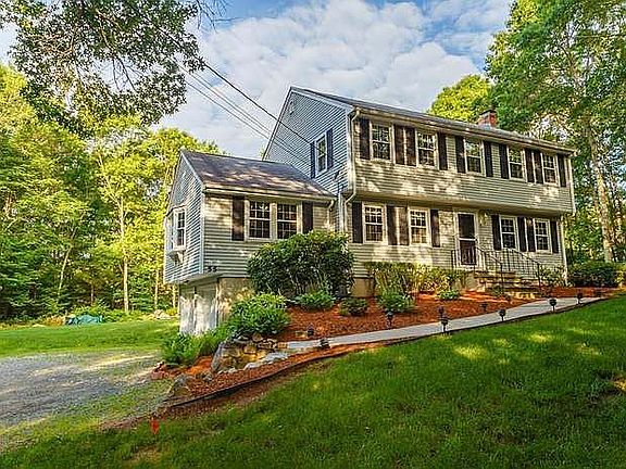 4th image of 55 Mill St