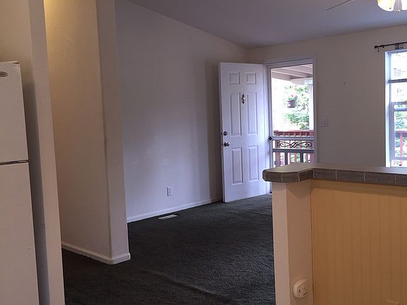 3rd image of 43555 Highway 41 Unit C5