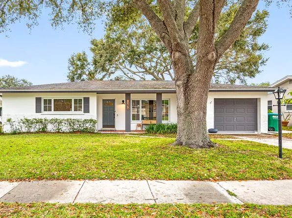 1679 Leisure Dr, Clearwater, FL 33756