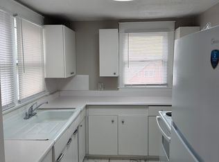 422 W Main St APT 4, Greeneville, TN 37743