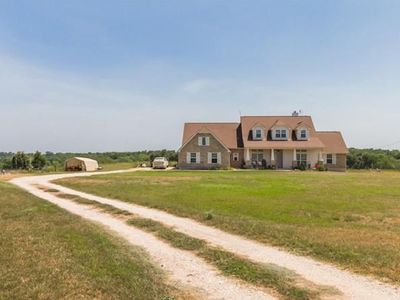 1950 Old Kelley Rd, Lockhart, TX, 78644