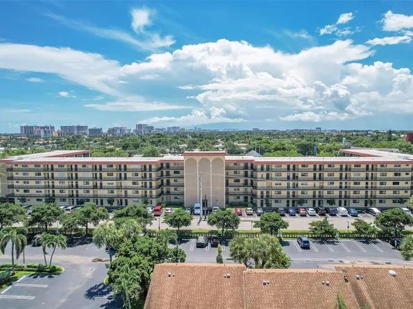 2601 NE 14th Street Causeway #525, Pompano Beach, FL 33062