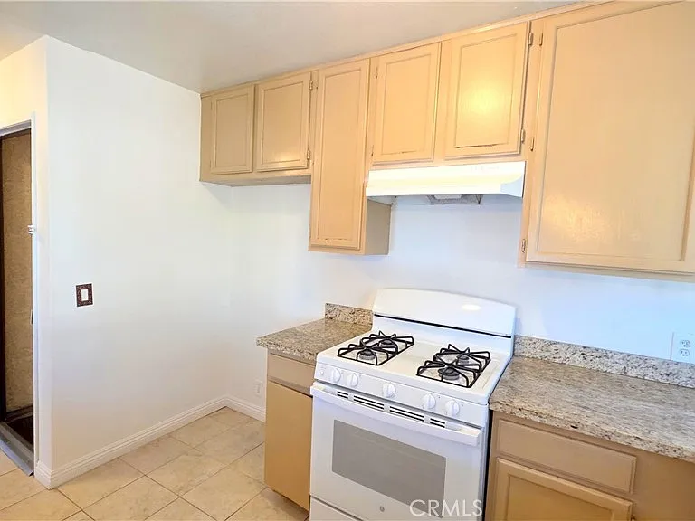 7331 9th St #6 — Photo 9