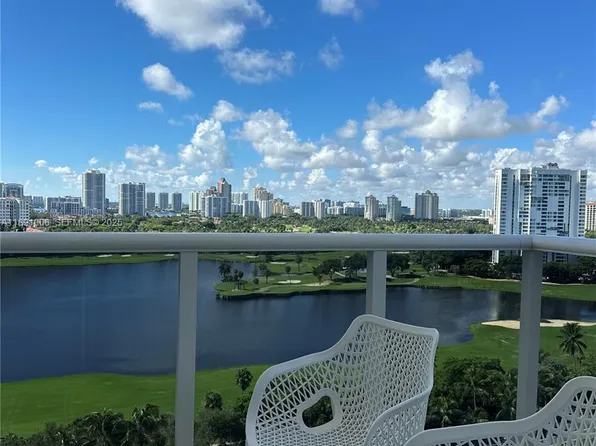 3675 N Country Club Dr, Aventura, FL 33180