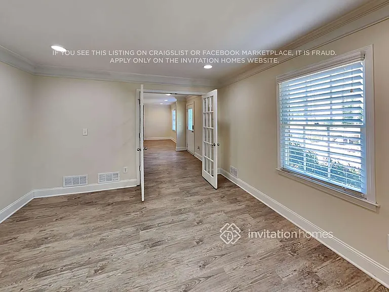 3820 Cline Dr SE — Photo 3