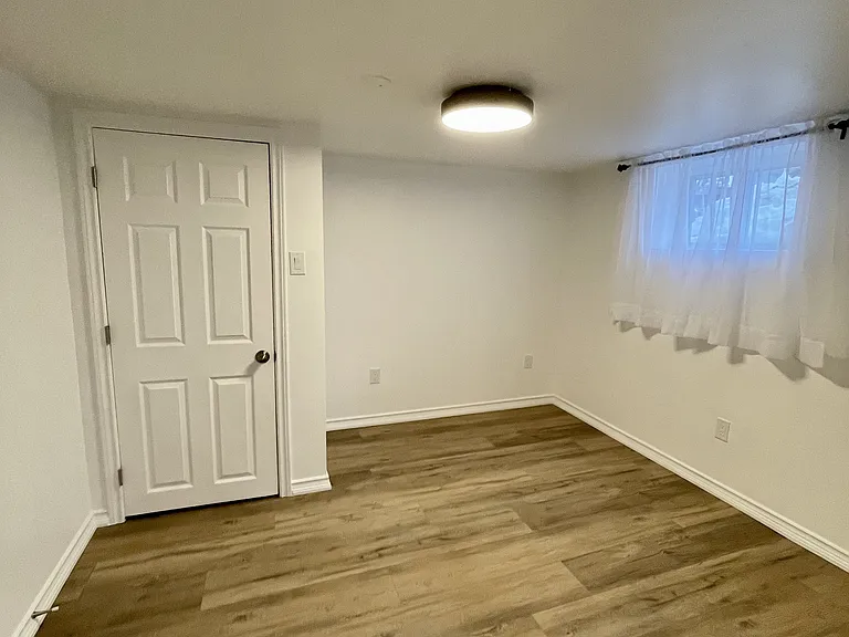 24 Smithwood Dr — Photo 8