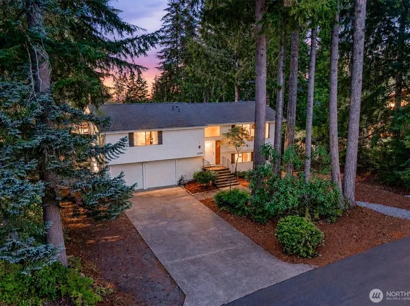 2191 Lakemoor Drive SW, Olympia, WA 98512