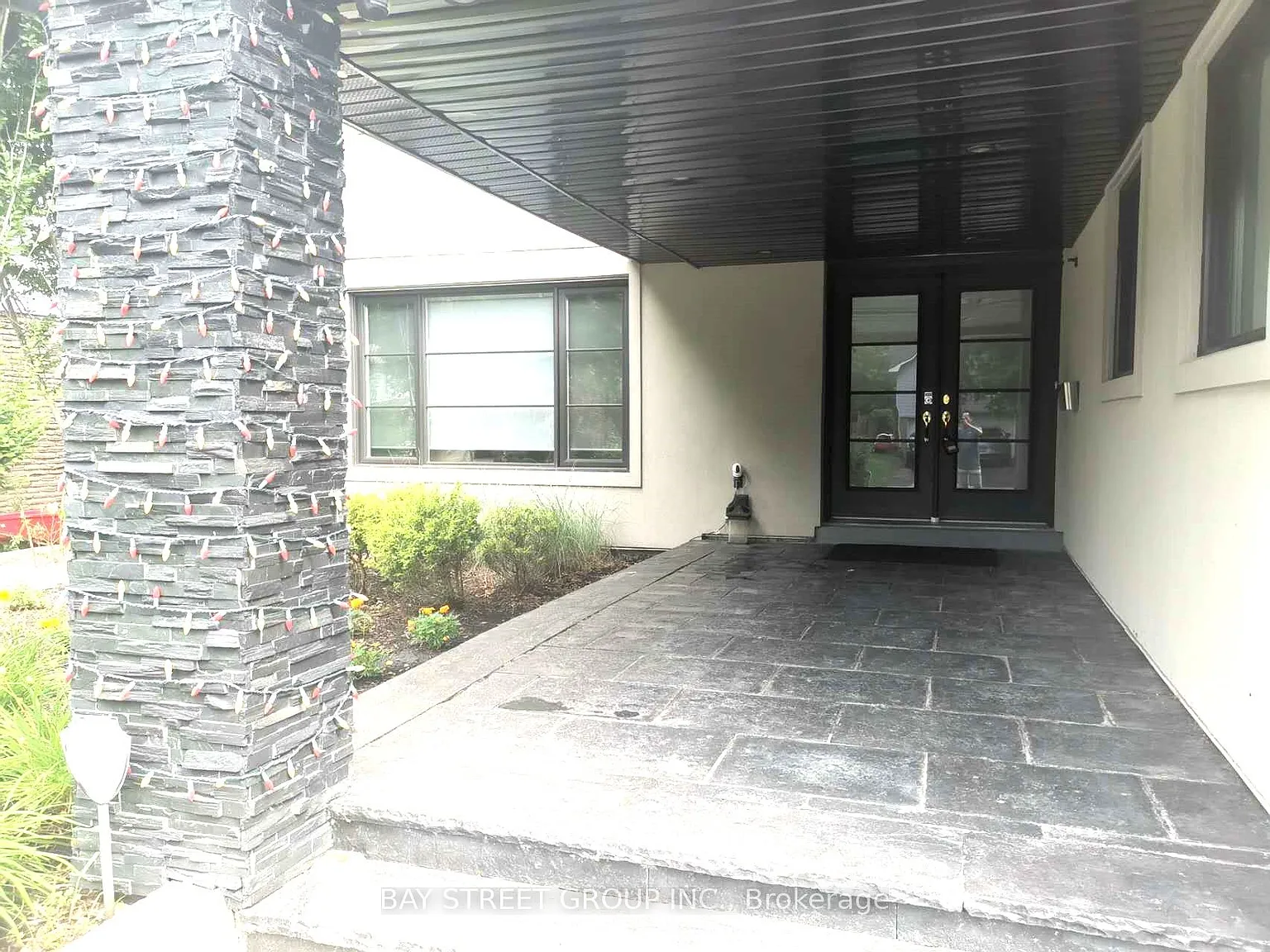 5 bed, $5,000 — Photo 4