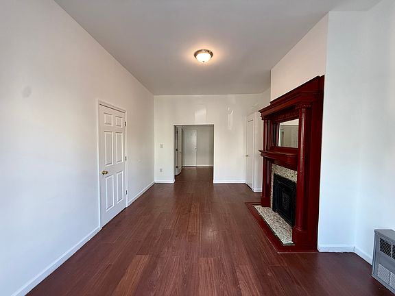 4th image of 181 Covert St #1