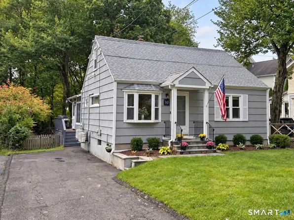 145 West Avenue, Darien, CT 06820