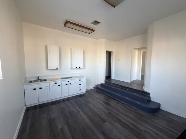 (undisclosed Address), Los Angeles, CA 90063