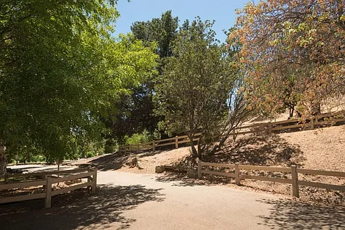 Devon Heights Photo 1