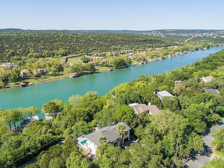 1604 Cliffwood Dr — Photo 35