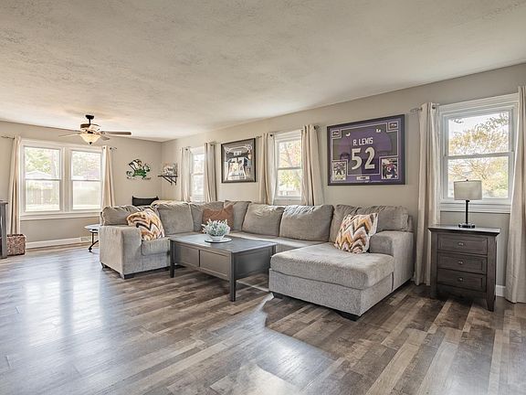 4th image of 721 N Alvord Blvd